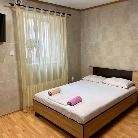 Smart Studio-Біля Вокзалу-Недалеко Від Центру-Городоцька 131 Lviv Eksteriør bilde